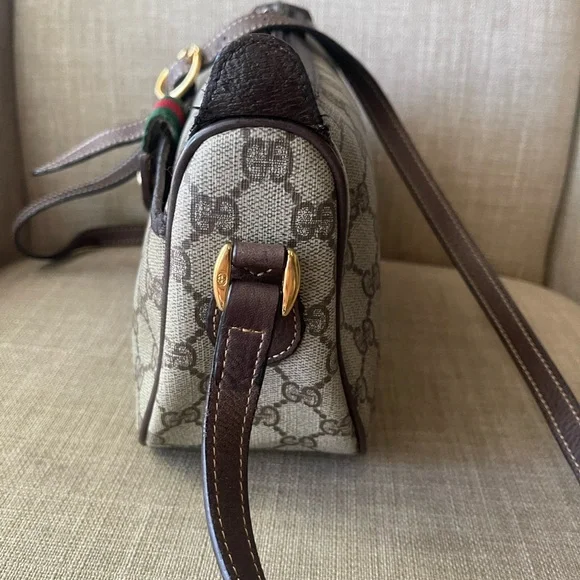 Authentic Gucci vintage web sherry line crossbody bag 89.02.032 (R09) - Picture 2 of 16